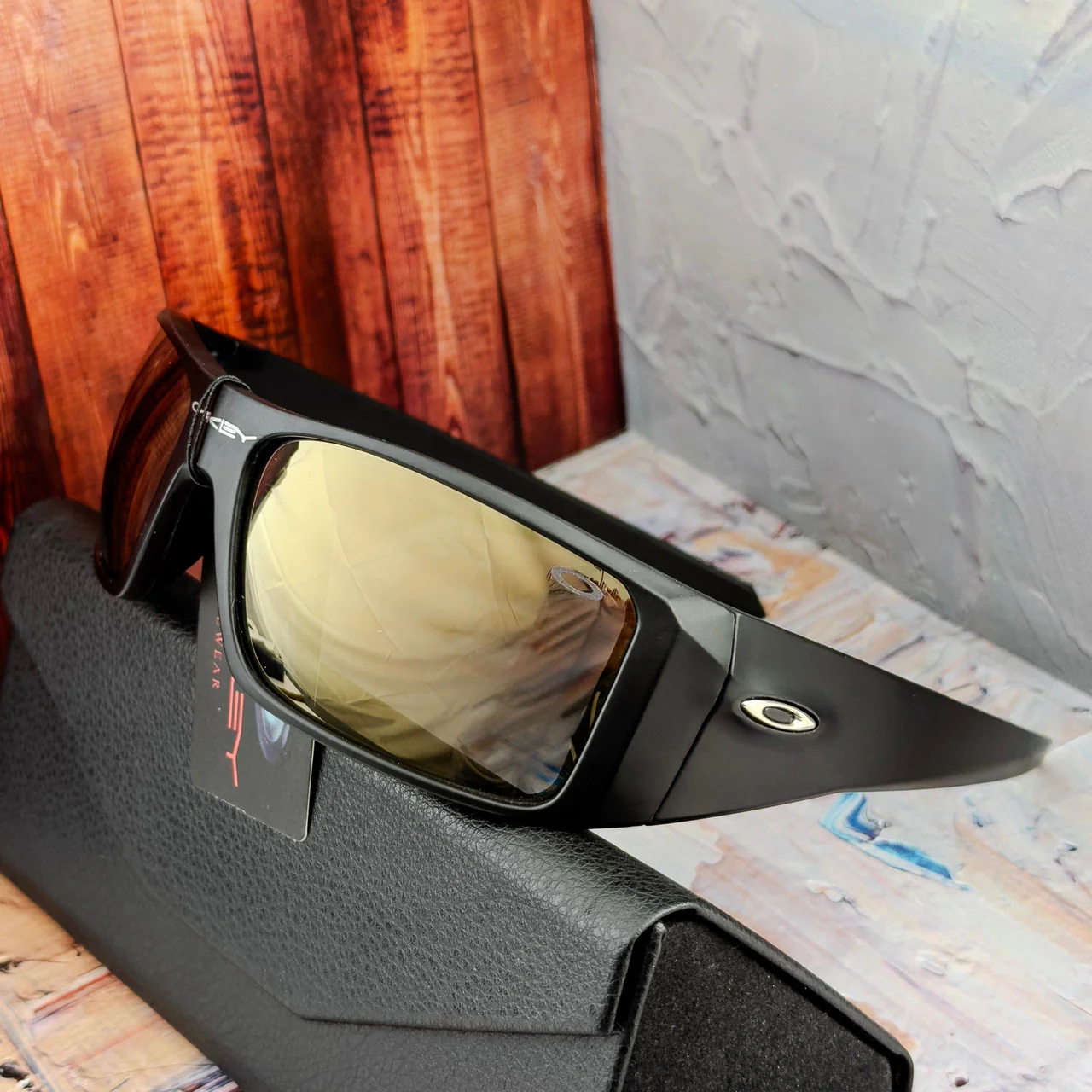 OAKLEY KAN04