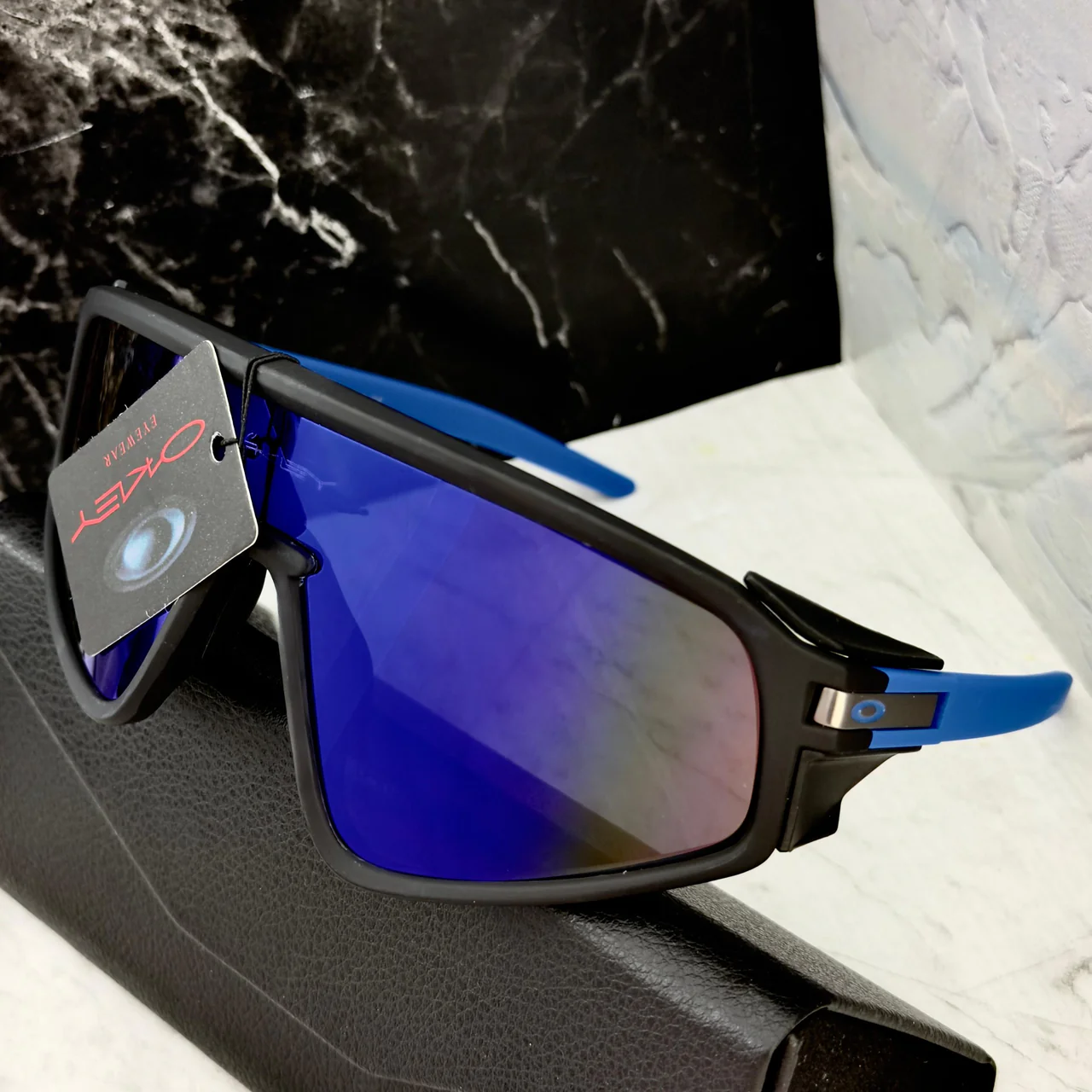 Oakley OMP03