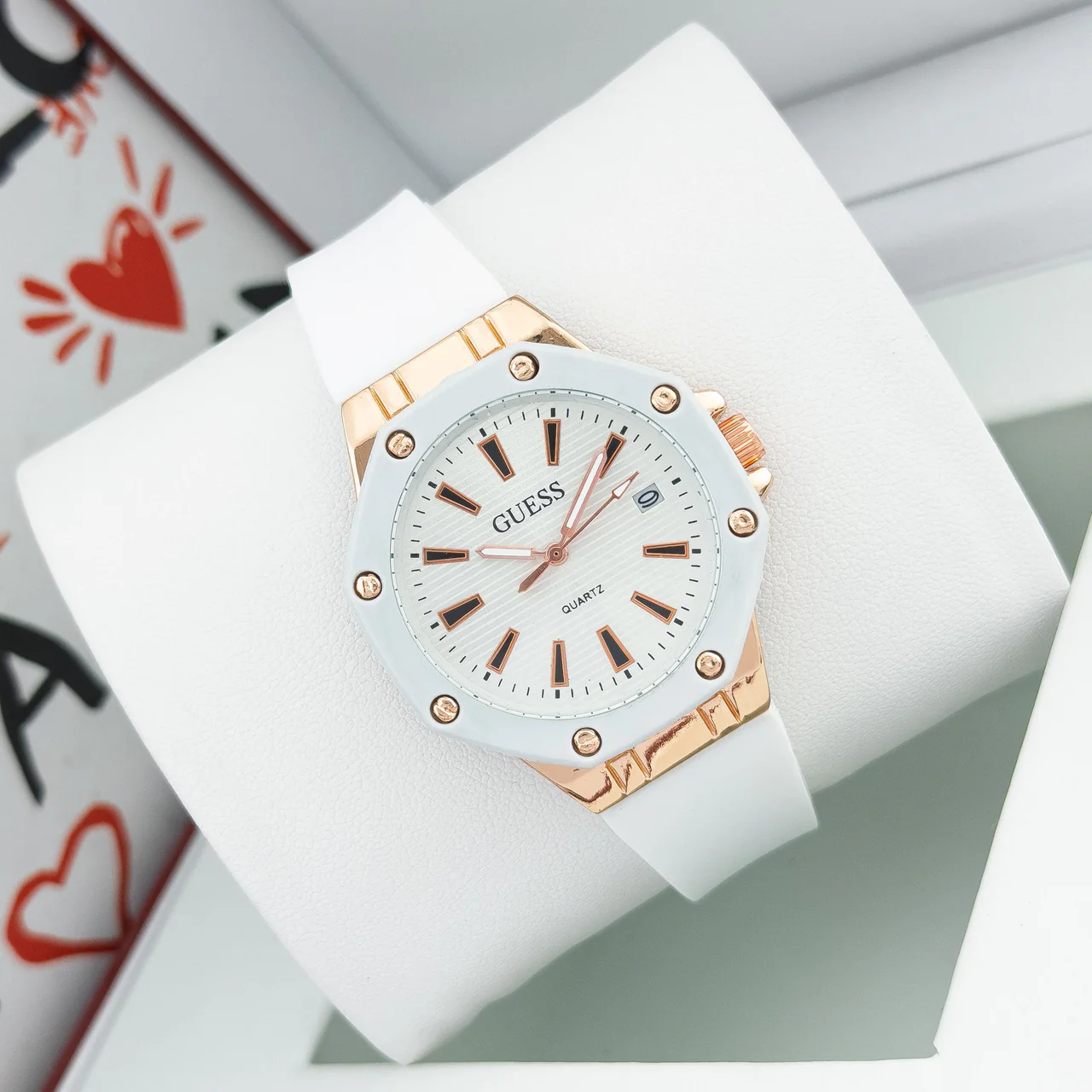 Guess Dama AP06